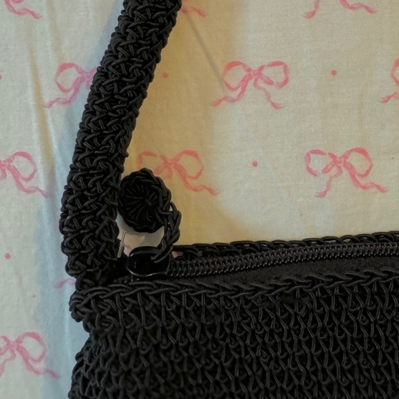 St. John’s bay woven bag - Picture 3 of 5